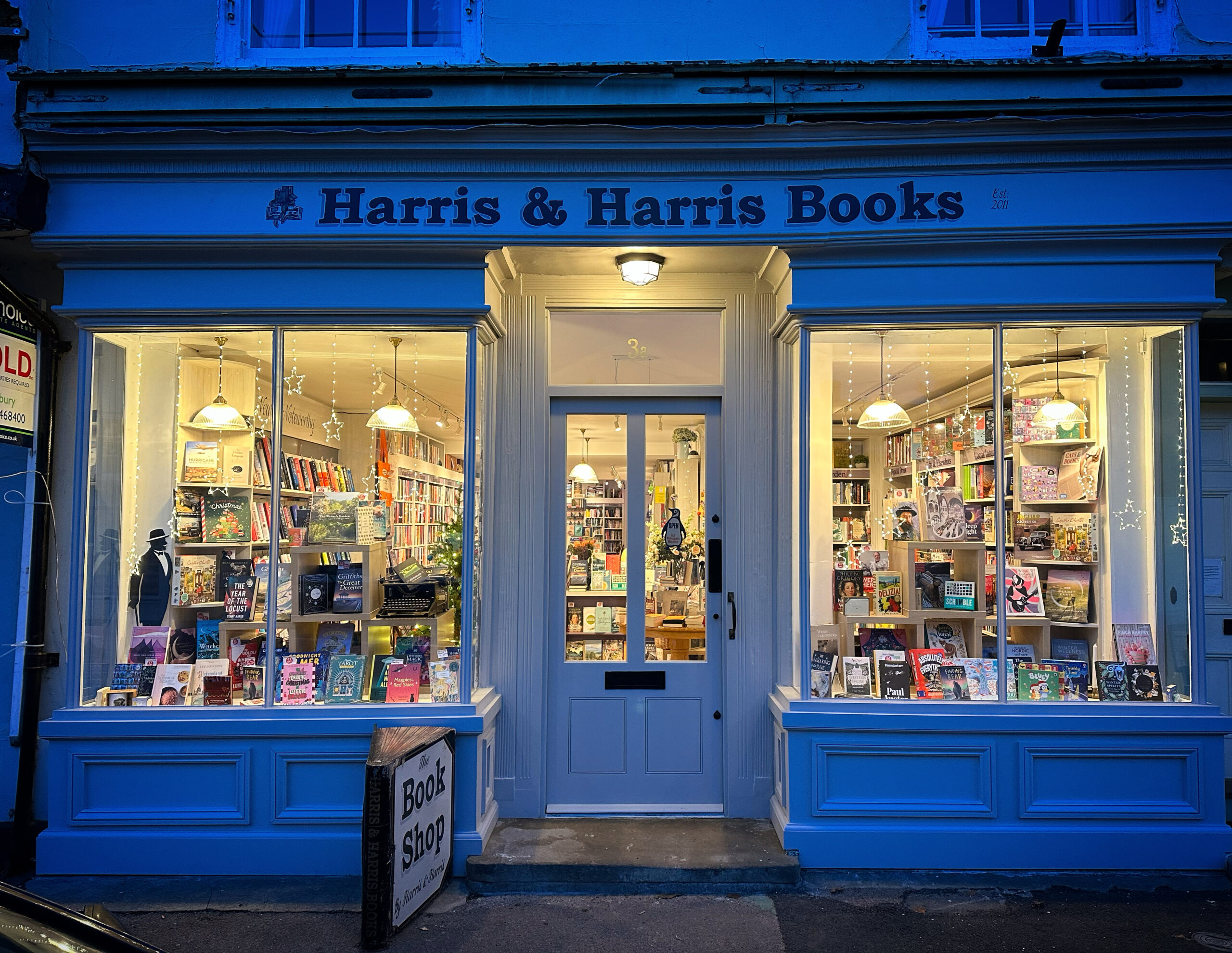 Harris & Harris Books | Bookshop of the Quarter, Winter 2023