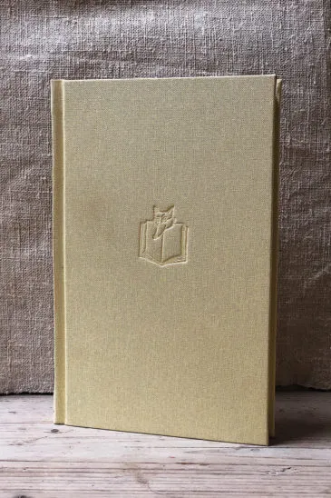 37 - Hilary Mantel, Giving up the Ghost - Slightly Foxed Edition